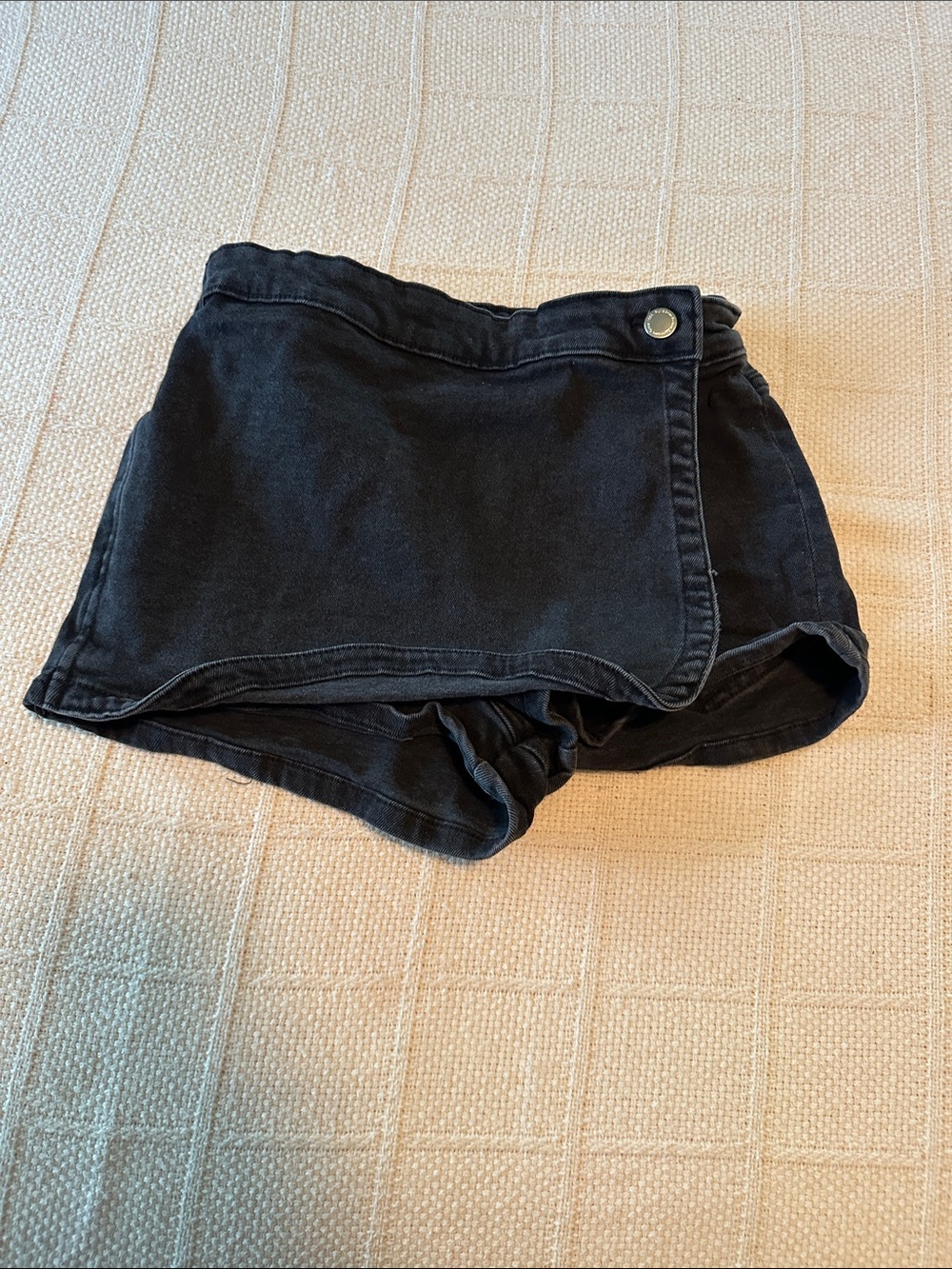 Pull&Bear Black Faux-Wrap Skort